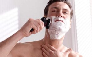 Wet shaving with an electric razor