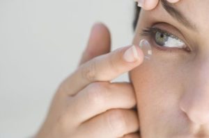 Wearing contact lenses correctly