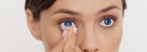 Removing contact lenses