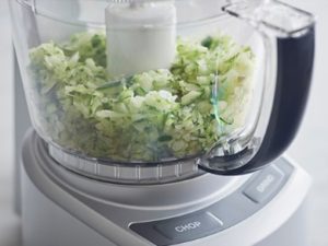 Paggiling gamit ang food processor