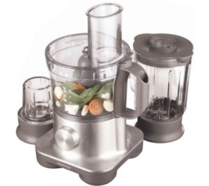 Food processor with vegetables