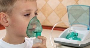 Cum să respiri corect cu un inhalator