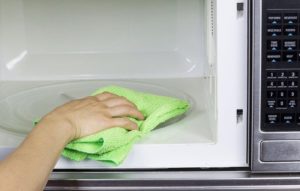 microwave cleaning