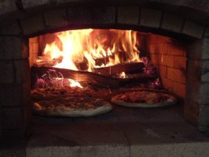 Cozinhando em forno russo.