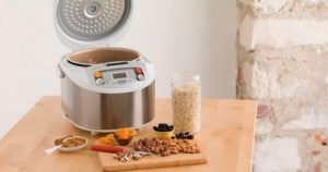 Safety precautions when working with a multicooker