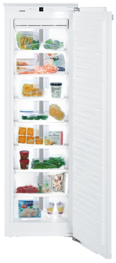 Upright freezer