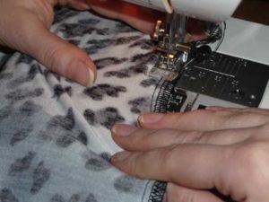 Cómo coser en una overlocker