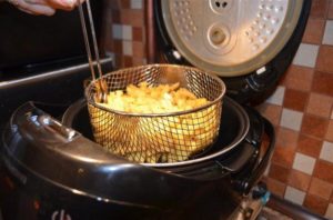 Pommes Frites aus einem Slow Cooker