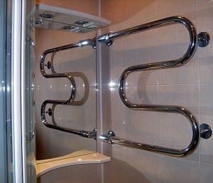 Heated towel rail