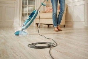 Esfregona a vapor para piso laminado