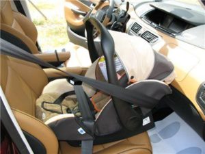 Rules for installing a cradle in a car