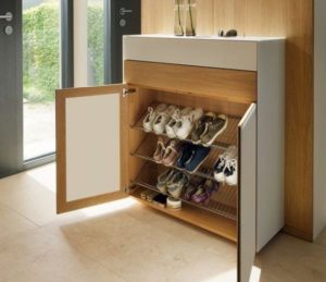 DIY cabinet ng sapatos