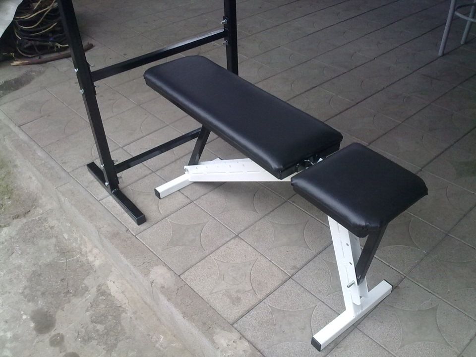 DIY bench press lavice.