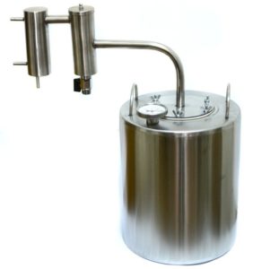 Distilator