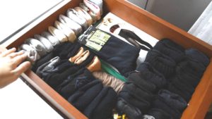 How to store socks in a closet