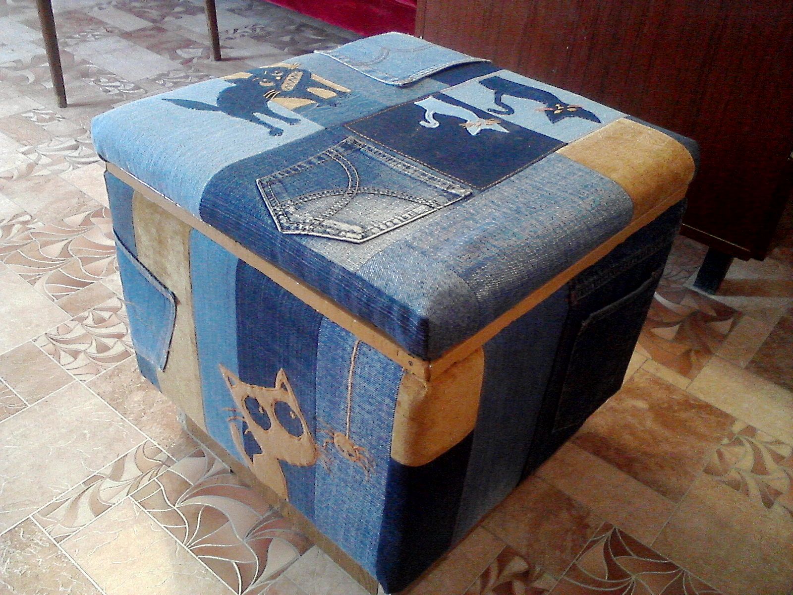 Pouf DIY à partir de vieux jeans