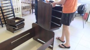 assembling a transformable bed