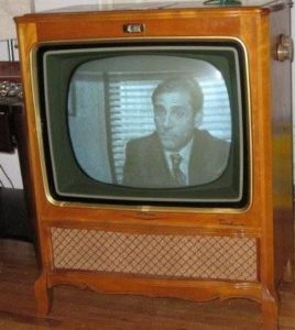 Televisão antiga.