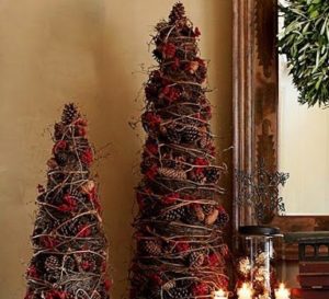 Sapin de Noël fait de pommes de pin