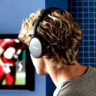 Cómo conectar auriculares inalámbricos a tu televisor