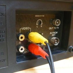 How to connect tulips to a TV