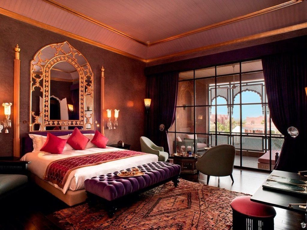 Dark colors in the decoration of a Moroccan bedroom.