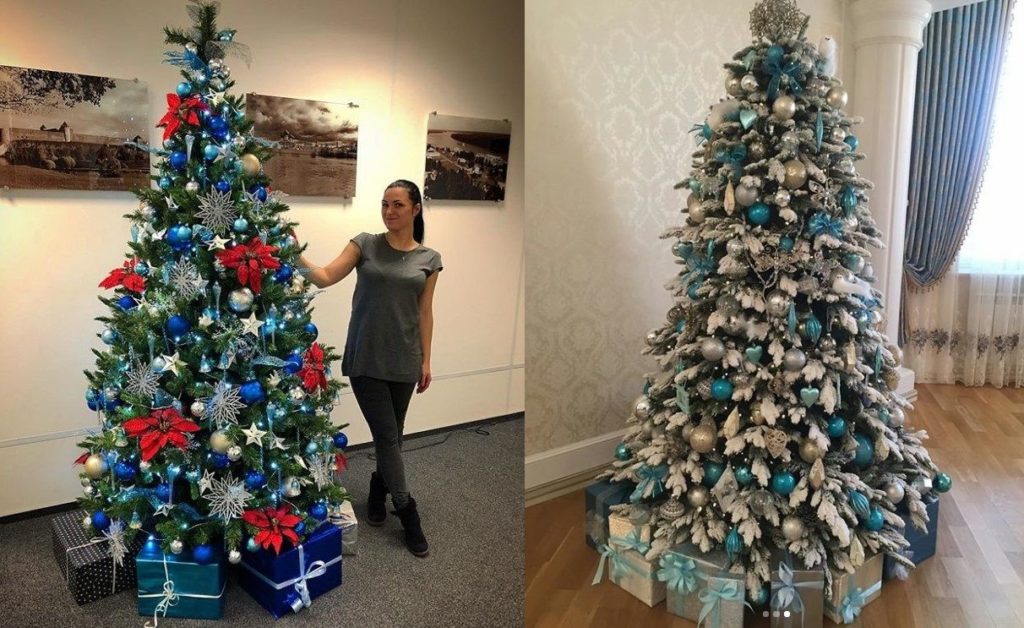 Árbol de Navidad en tonos azules y plateados.