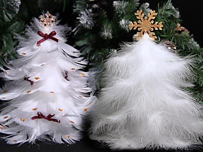 árboles de navidad de plumas