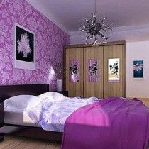 bedroom decoration in purple tones