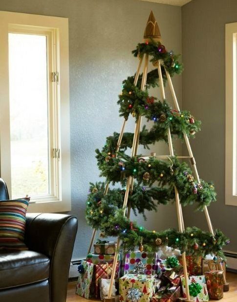 DIY hanging tree