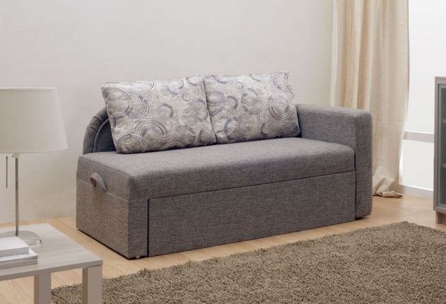 sofa minimalis