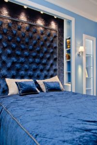 bedroom in blue tones