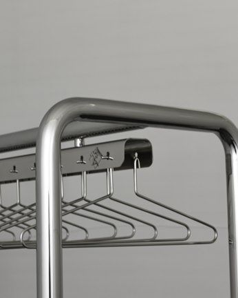 Types of clothes hangers