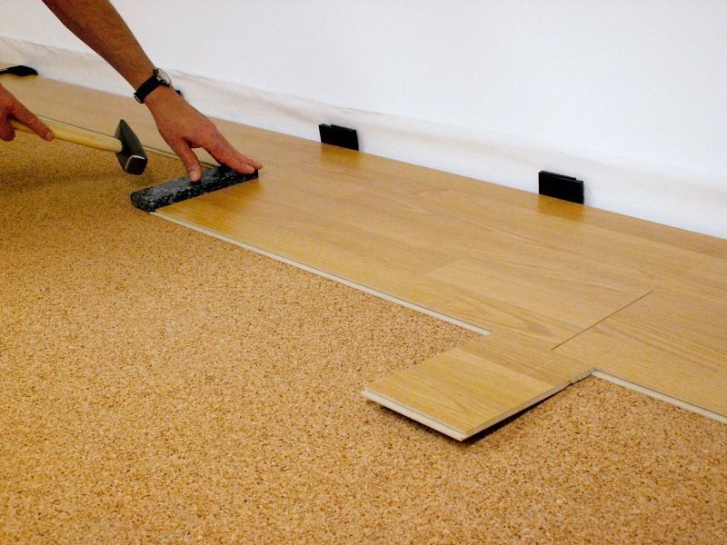 El que necessiteu per col·locar terres laminats