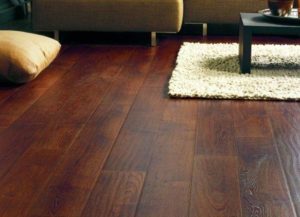 How to choose laminate for an apartment based on quality