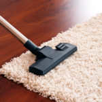 Vacuum cleaner para sa karpet.