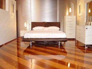 Laying laminate flooring diagonally in the bedroom