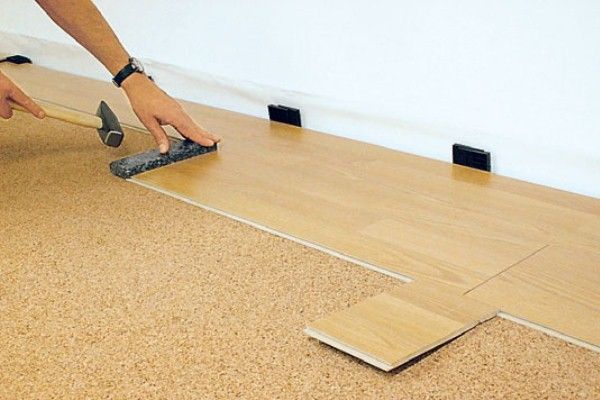 como nivelar piso laminado