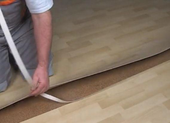 Come unire il linoleum laminato 