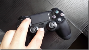 PS4 joystick csatlakoztatása a telefonhoz