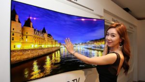 TV a schermo flessibile di LG