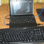 Cum se conectează o tastatură de la un laptop la un computer