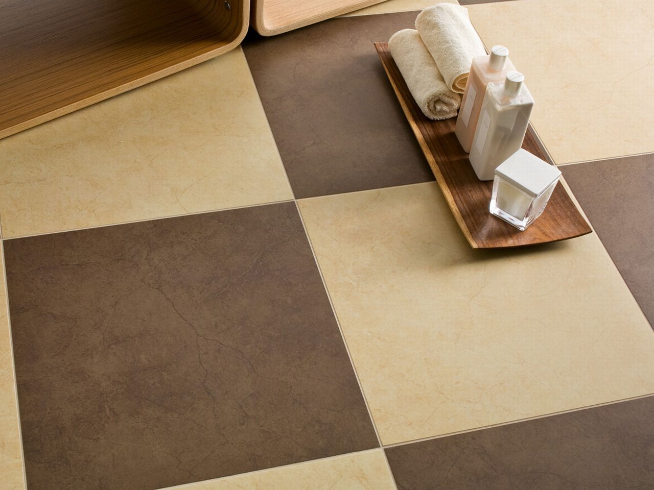 Ang pagkakaiba sa pagitan ng porcelain stoneware at ceramic floor tiles