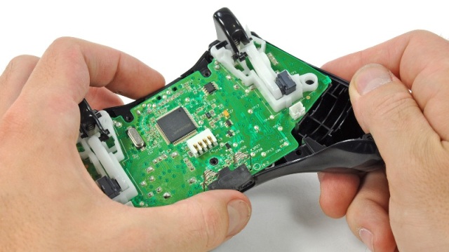 Joystick do konsoli Xbox One bezprzewodowy