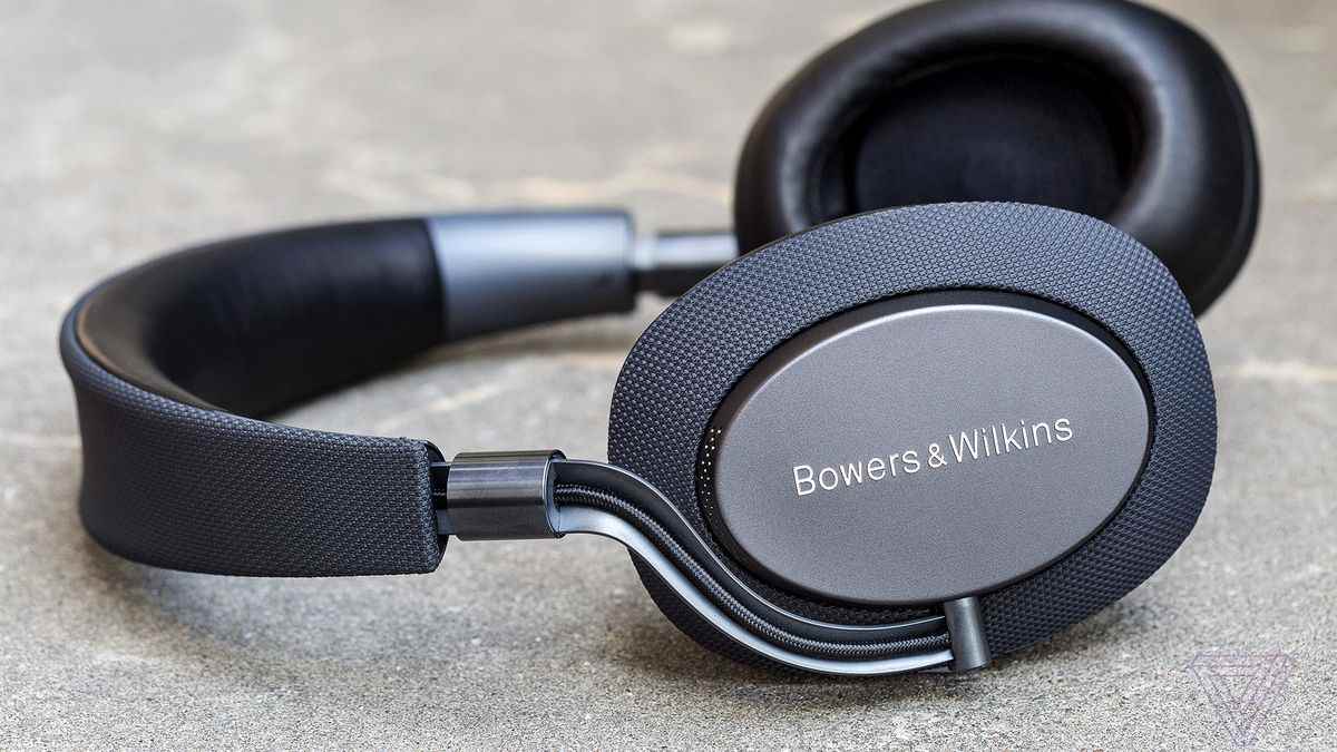 Bowers & Wilkins (Siyah-Beyaz) PX.