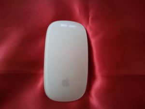 Comment connecter une souris Apple à un MacBook