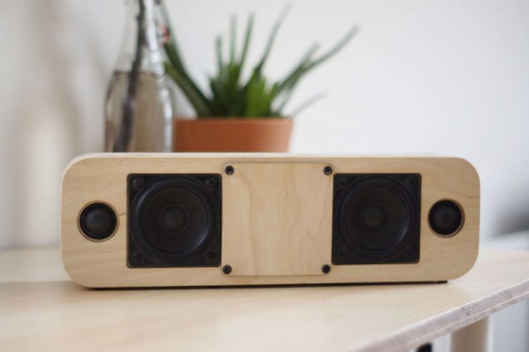 Carcasa de bricolaje para altavoces bluetooth.