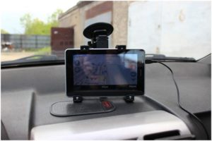 tablette dans la voiture