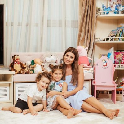 Luxury mula sa duyan: celebrity children's rooms