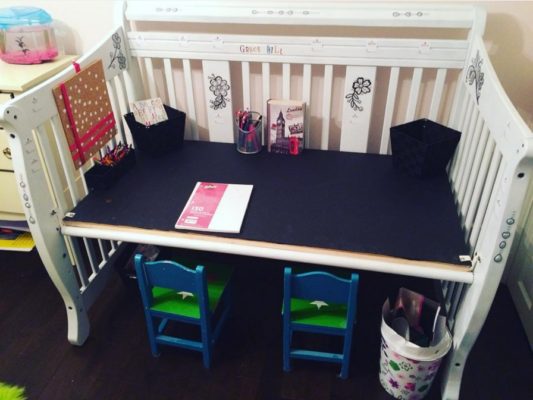 What to make from an old crib: interesting options